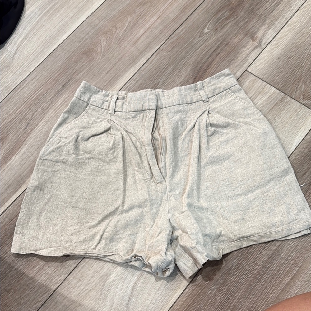 Zara High Waisted Linen Blend Pleated Shorts Sz Small
